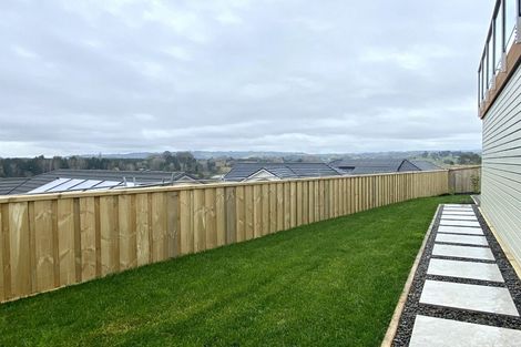 Photo of property in 28 Oyster Place, Omokoroa, 3114