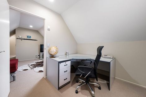 Photo of property in 9 Evergreen Place, Parklands, Christchurch, 8083