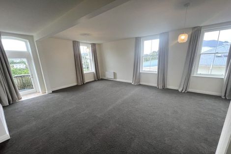 Photo of property in 16b Hadfield Terrace, Kelburn, Wellington, 6012