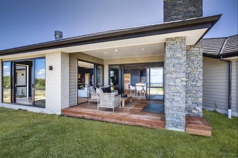 Photo of property in 53 Lopdell Lane, Eskdale, Napier, 4182