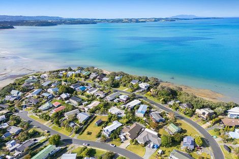 Photo of property in 10 Gerontius Lane, Snells Beach, 0920