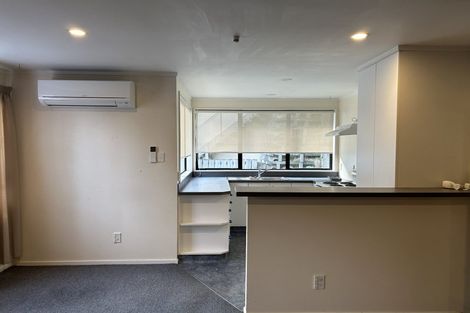 Photo of property in 20 Melrose Road, Island Bay, Wellington, 6023