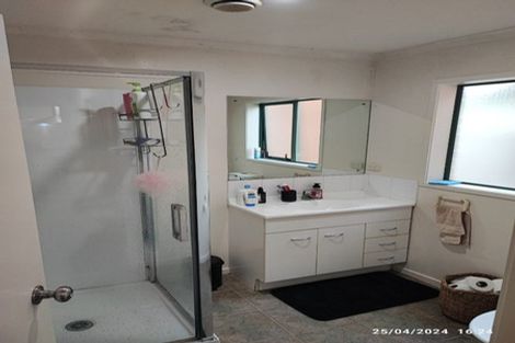 Photo of property in 40 Raphoe Road, Flat Bush, Auckland, 2019