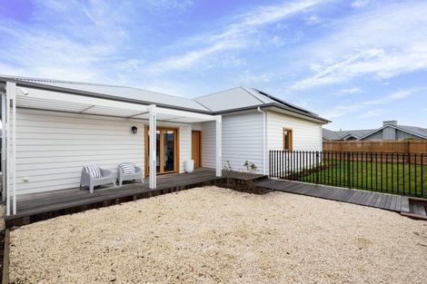 Photo of property in 2 Rich Rise, Havelock North, 4130