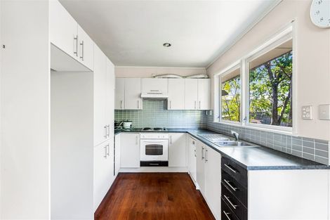 Photo of property in 66 Weldene Avenue, Glenfield, Auckland, 0629