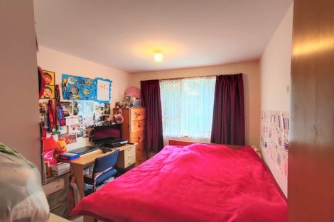 Photo of property in 4 Wittys Road, Avonhead, Christchurch, 8042