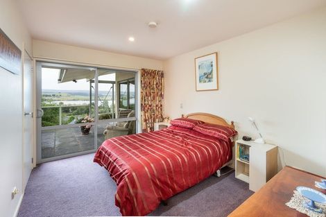 Photo of property in 28 Nore Street, Waihola, Milton, 9073