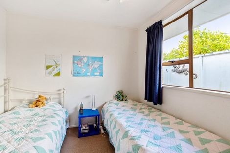 Photo of property in 41a-b Andrew Street, Waikanae, 5036