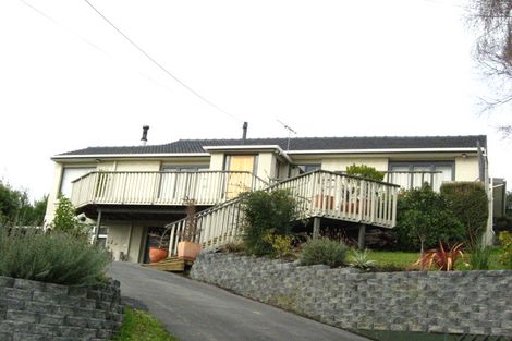 Photo of property in 9 Hellyer Street, Macandrew Bay, Dunedin, 9014