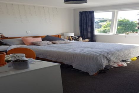 Photo of property in 72 Warwick Street, Wilton, Wellington, 6012