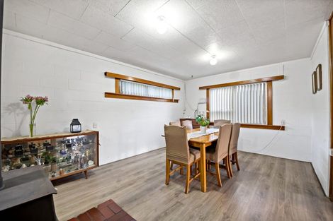 Photo of property in 91 Barrys Road, Glendene, Auckland, 0602