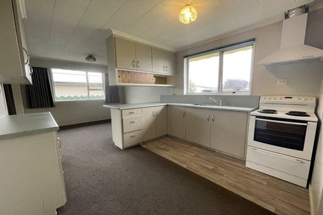 Photo of property in 61 O'byrne Place, Waikiwi, Invercargill, 9810