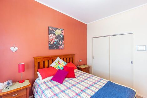 Photo of property in 3 Vincent Drive, Levin, 5510