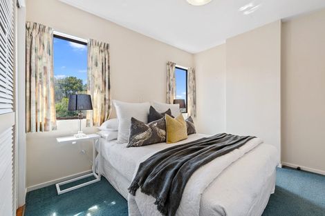 Photo of property in 852 Beach Road, Waiake, Auckland, 0630