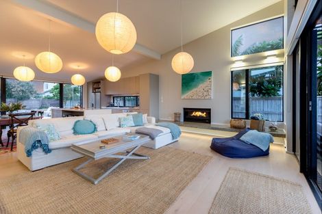 Photo of property in 8 Kewai Street, Omaha, 0986