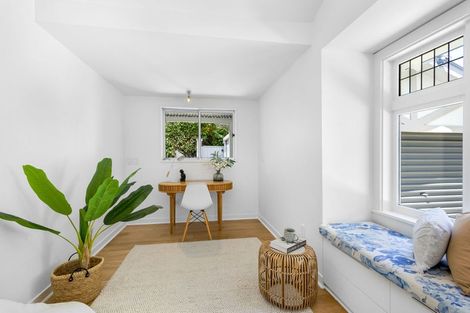 Photo of property in 166 Fendalton Road, Fendalton, Christchurch, 8052