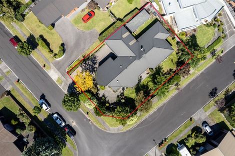 Photo of property in 25 Dallinger Street, St Andrews, Hamilton, 3200