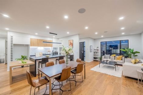 Photo of property in 22 Lewis Younie Road, Kumeu, 0810