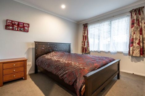 Photo of property in 35 Lilac Close, Cambridge, 3434