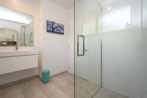 Photo of property in 76 Palatine Terrace, Saint Martins, Christchurch, 8022