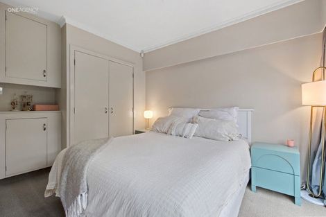 Photo of property in 2/4a Burnbrae Street, Saint Martins, Christchurch, 8022