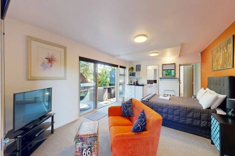Photo of property in 118 Brook Place, Whangamata, 3620