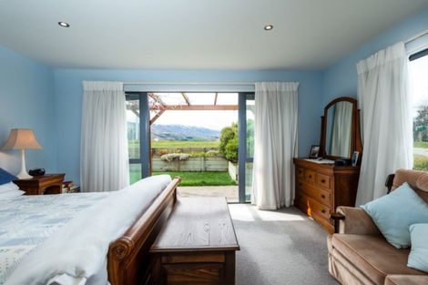 Photo of property in 51 Hall Road, Bannockburn, Cromwell, 9384