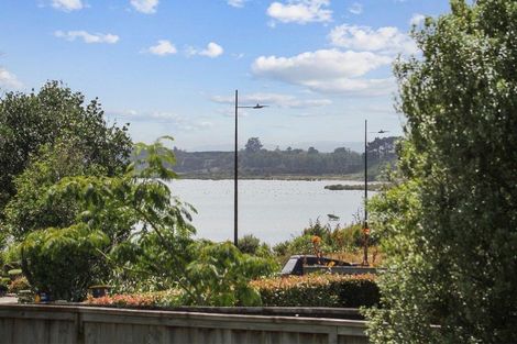 Photo of property in 25 Crispe Road, Clarks Beach, 2122