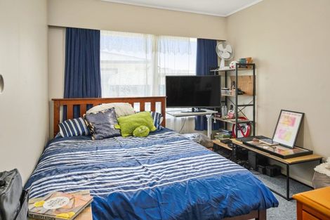 Photo of property in 18 Derby Street, Stoke, Nelson, 7011