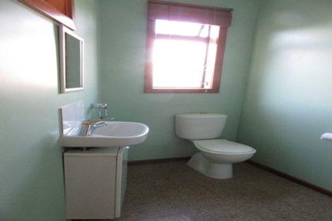 Photo of property in 302 Riccarton Road, Upper Riccarton, Christchurch, 8041