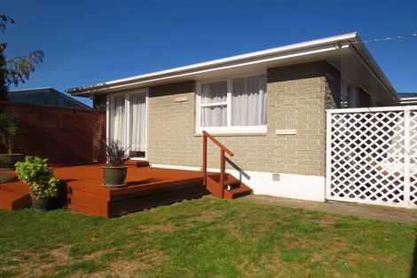 Photo of property in 26 Denise Crescent, Hornby, Christchurch, 8042