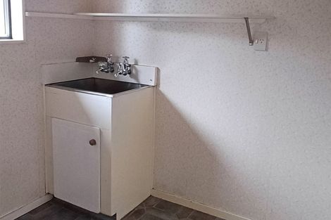 Photo of property in 1 Battersea Place, Richmond Heights, Taupo, 3330