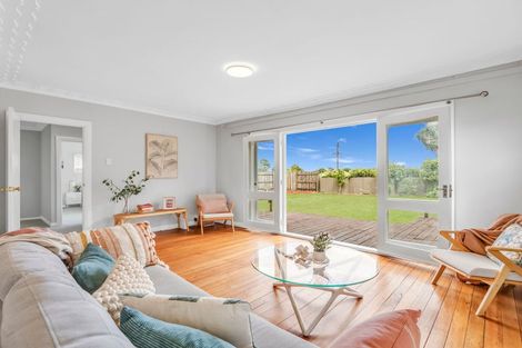 Photo of property in 1 Ngareta Road, Mourea, Rotorua, 3074