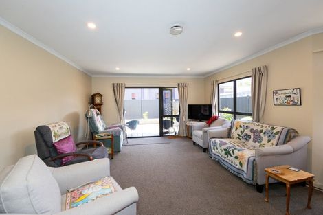Photo of property in 13 Moeller Street, Taradale, Napier, 4112