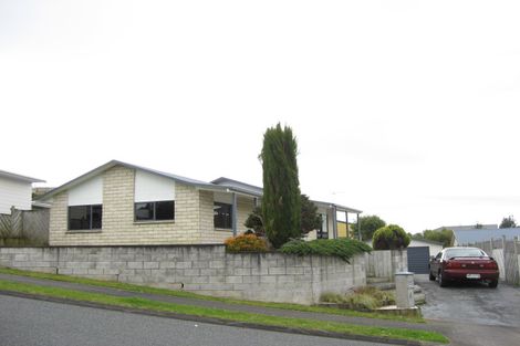 Photo of property in 4 Fantome Place, Whalers Gate, New Plymouth, 4310