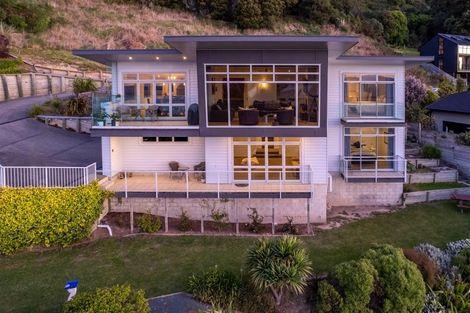 Photo of property in 52 Davies Drive, Atawhai, Nelson, 7010