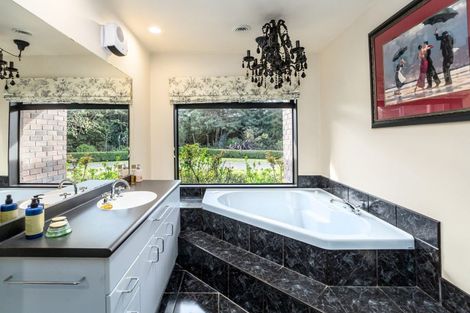 Photo of property in 36 Papawai Road, Greytown, 5794