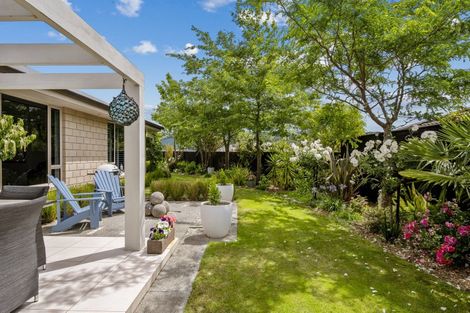 Photo of property in 8 Tui Drive, Picton, 7220