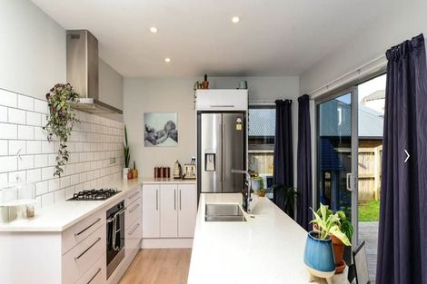 Photo of property in 28 Keston Crescent, Flagstaff, Hamilton, 3210