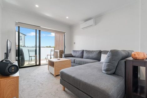 Photo of property in 7/25 Griffen Park Road, Mount Roskill, Auckland, 1041