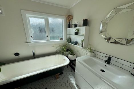 Photo of property in 29 Dahlia Street, Palmerston North, 4410