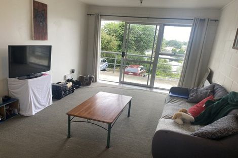 Photo of property in 10/19a Verbena Road, Birkdale, Auckland, 0626