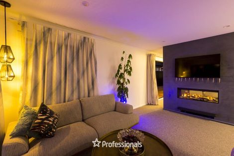 Photo of property in 11 Buddle Road, Wallaceville, Upper Hutt, 5018