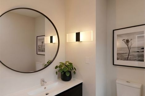 Photo of property in 72c Albert Street, Palmerston North, 4414