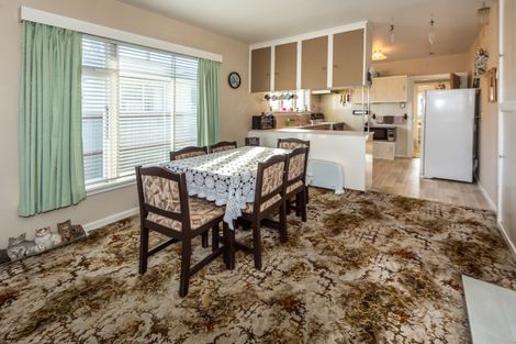 Photo of property in 13 Cradock Street, South New Brighton, Christchurch, 8062