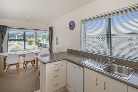 Photo of property in 2 Seascape Avenue, Whitianga, 3510