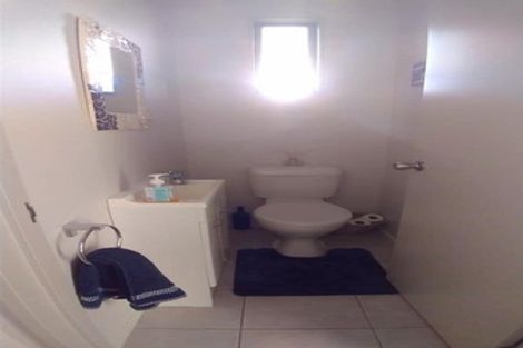 Photo of property in 19/22 Northcross Drive, Oteha, Auckland, 0632