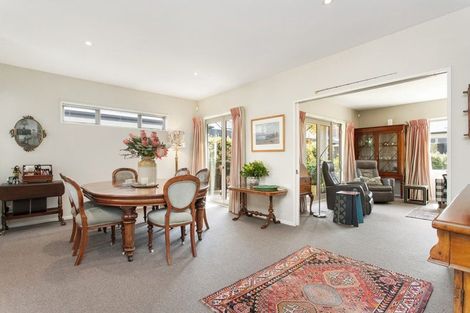 Photo of property in 69 Jeffreys Road, Fendalton, Christchurch, 8052