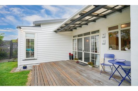 Photo of property in 102 Ross Street, Grasmere, Invercargill, 9810