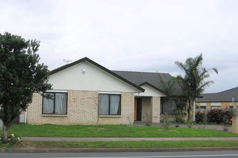 Photo of property in 205 Kilkenny Drive, East Tamaki Heights, Auckland, 2016